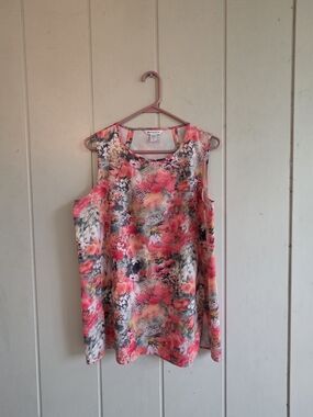 Athleta Pink Floral 🌸 Tank Top